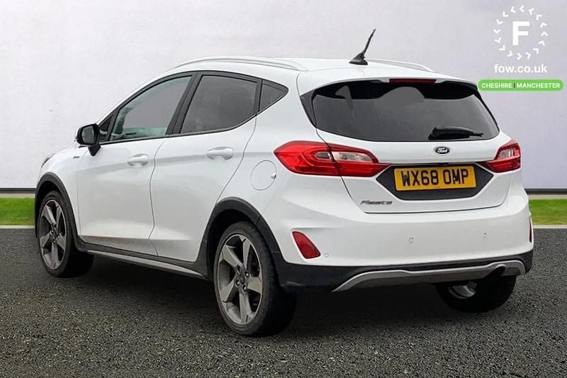Used Ford Fiesta Active 125 HP (91 kW) 2018 White Hatchback