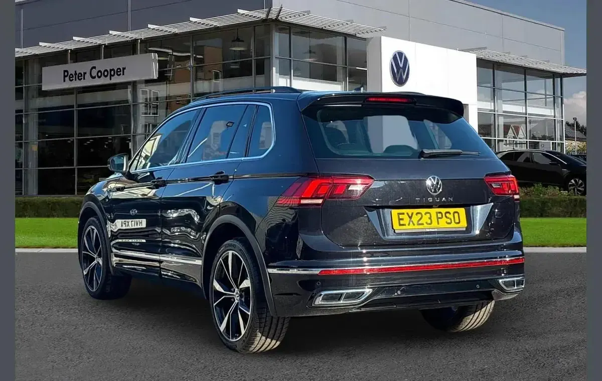 Used VW Tiguan R-line 150 HP (110 kW) 2023 Black SUV