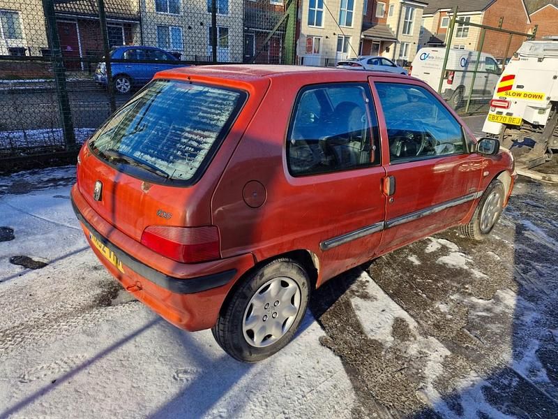Used Peugeot 106 Independence 2002 Orange Hatchback