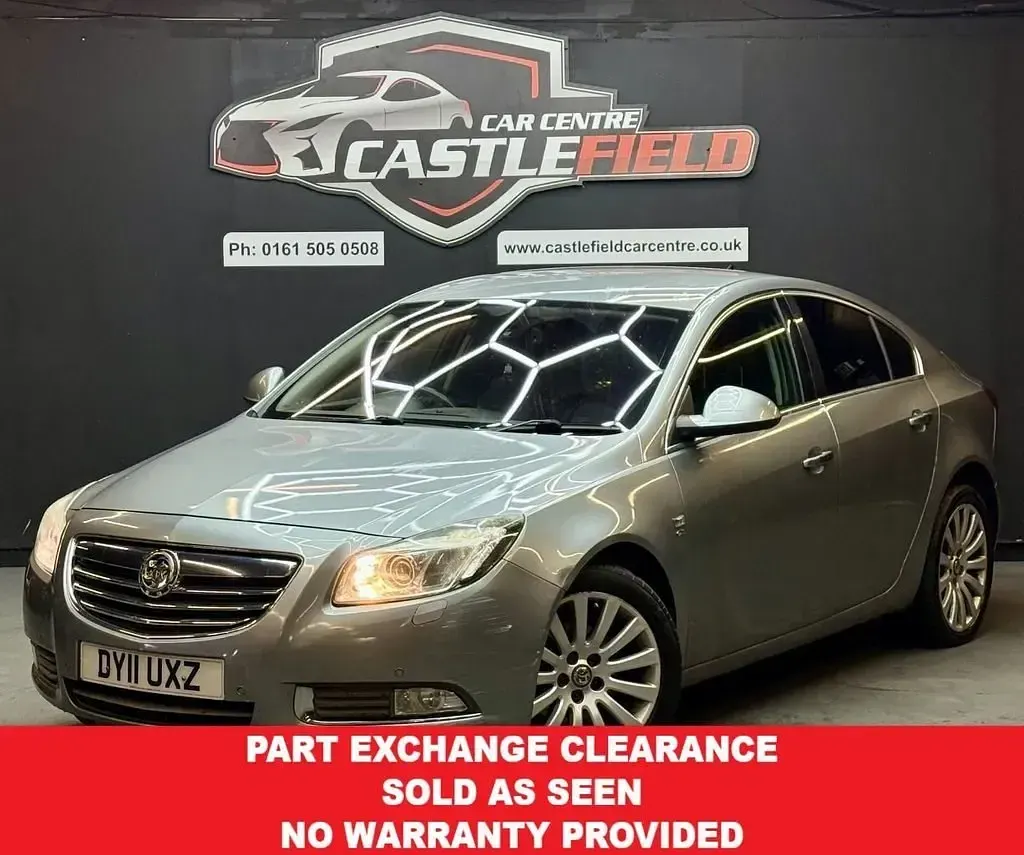 Używany Vauxhall Insignia Elite 160 KM (117 kW) 2011 Srebrny Hatchback