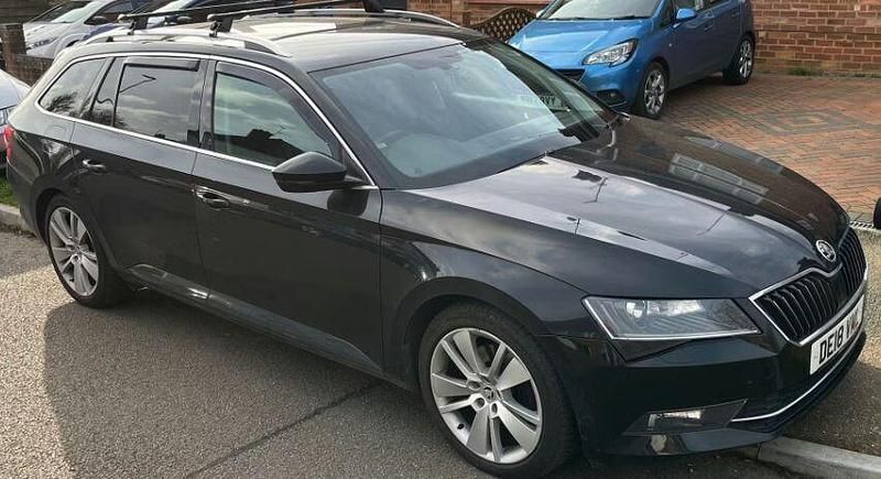 Used Skoda Superb SE L Executive 150 HP (110 kW) 2018 Black Estate