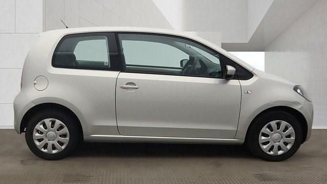 Used Skoda Citigo SE 60 HP (44 kW) 2013 Beige Hatchback