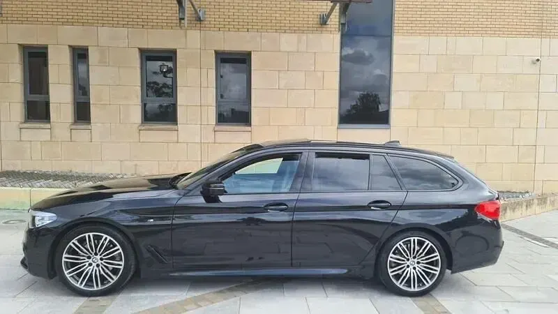 Used BMW 520 M Sport 187 HP (137 kW) 2018 Black Estate