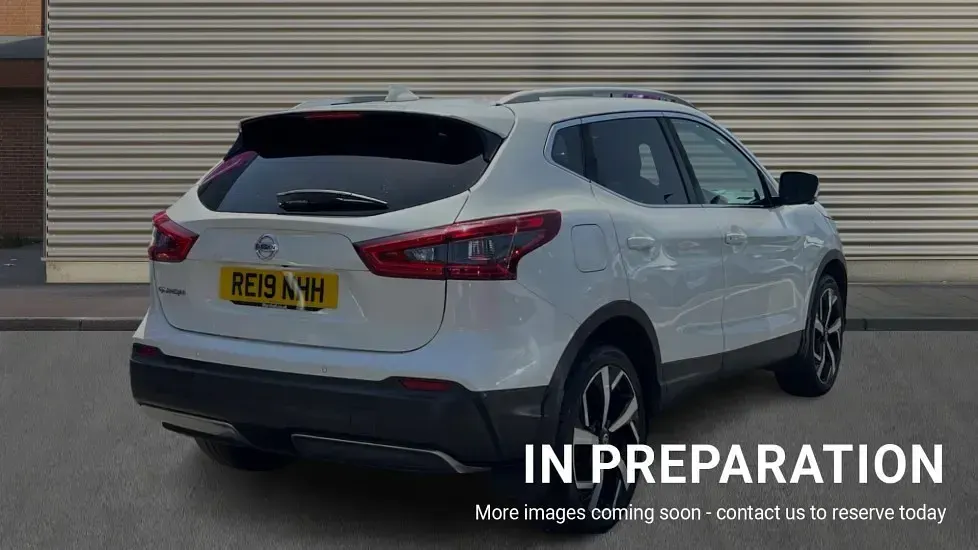 Used Nissan Qashqai Tekna 140 HP (102 kW) 2019 White SUV