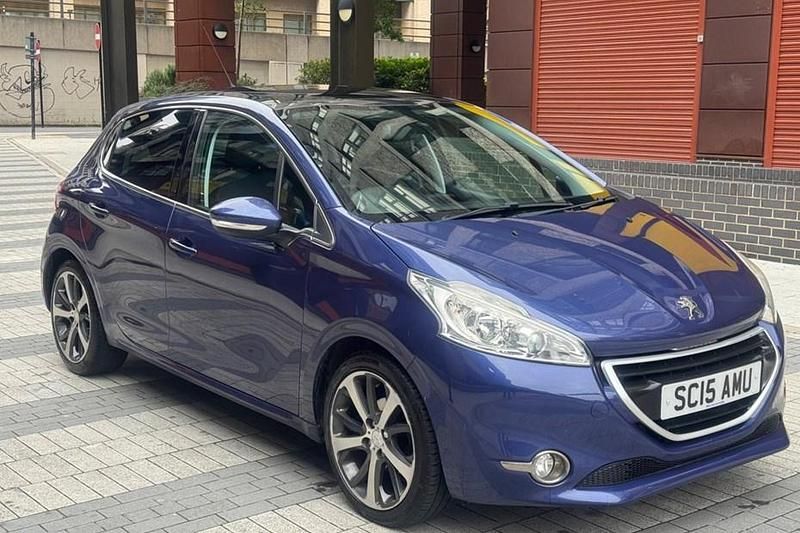 Blue Used 2015 Peugeot 208 Hatchback | £3,990 (Good price) - Image 1/1