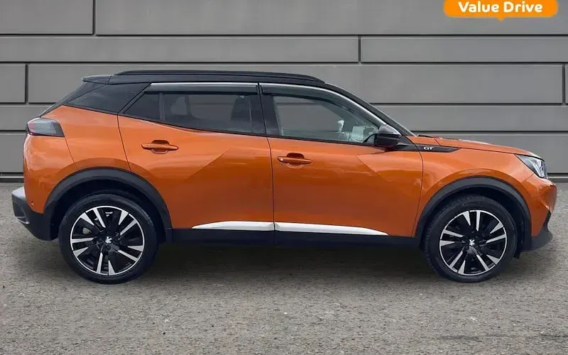 Used Peugeot 2008 Premium 155 HP (114 kW) 2021 Orange SUV
