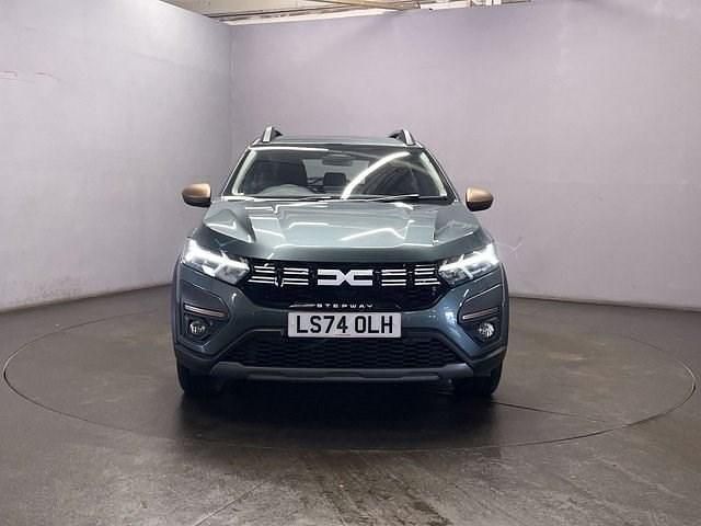 Used Dacia Sandero Extreme 90 HP (66 kW) 2024 Green Hatchback