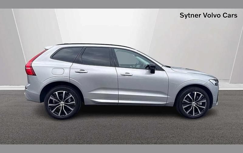 Used Volvo XC60 Ultimate 247 HP (181 kW) 2024 Silver SUV