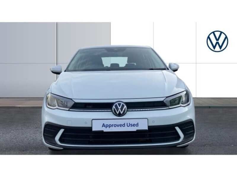 Used VW Polo Life 95 HP (69 kW) 2022 White Hatchback