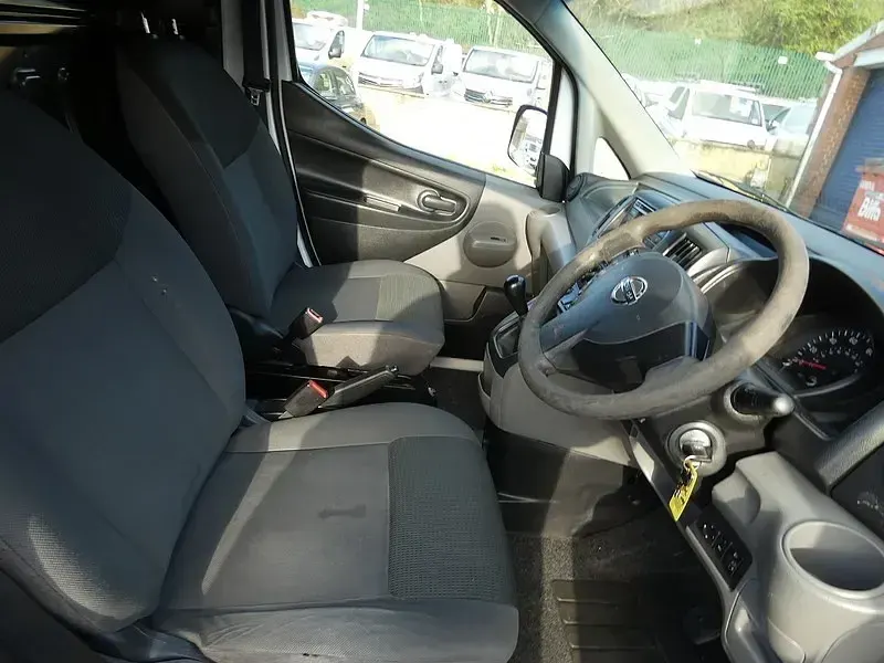 Gebraucht Nissan NV200 Acenta 2015 Weiß Van / Kleinbus