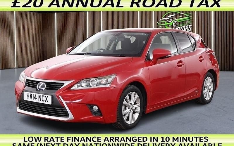 Begagnad Lexus CT200h 136 HK (100 kW) 2017 Halvkombi