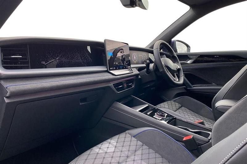 Neu VW Tayron R-line 150 PS (110 kW) 2025 Violett SUV