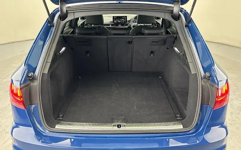 Used Audi A4 Black Edition 204 HP (150 kW) 2023 Ascari blue metallic Estate