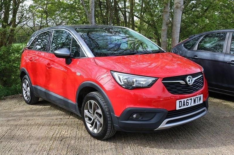 Used Vauxhall Crossland X S 110 HP (80 kW) 2017 Red SUV