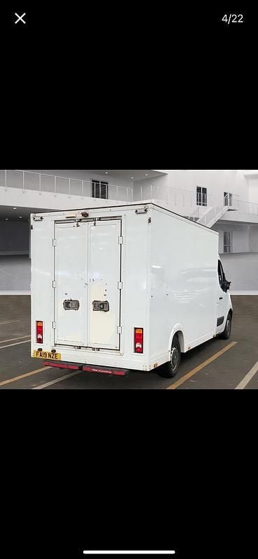 Second-hand Vauxhall Movano 145 CP (106 kW) 2019 Alb Monovolum