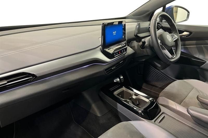 Used VW ID.4 Pure 125 kW (170 HP) 2025 Blue dusk SUV