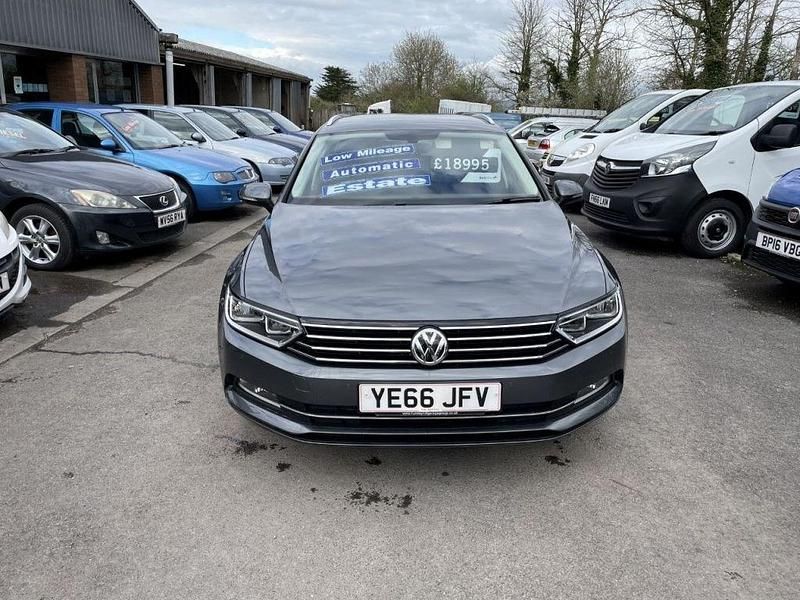 Used VW Passat Business+ 120 HP (88 kW) 2016 Grey Estate