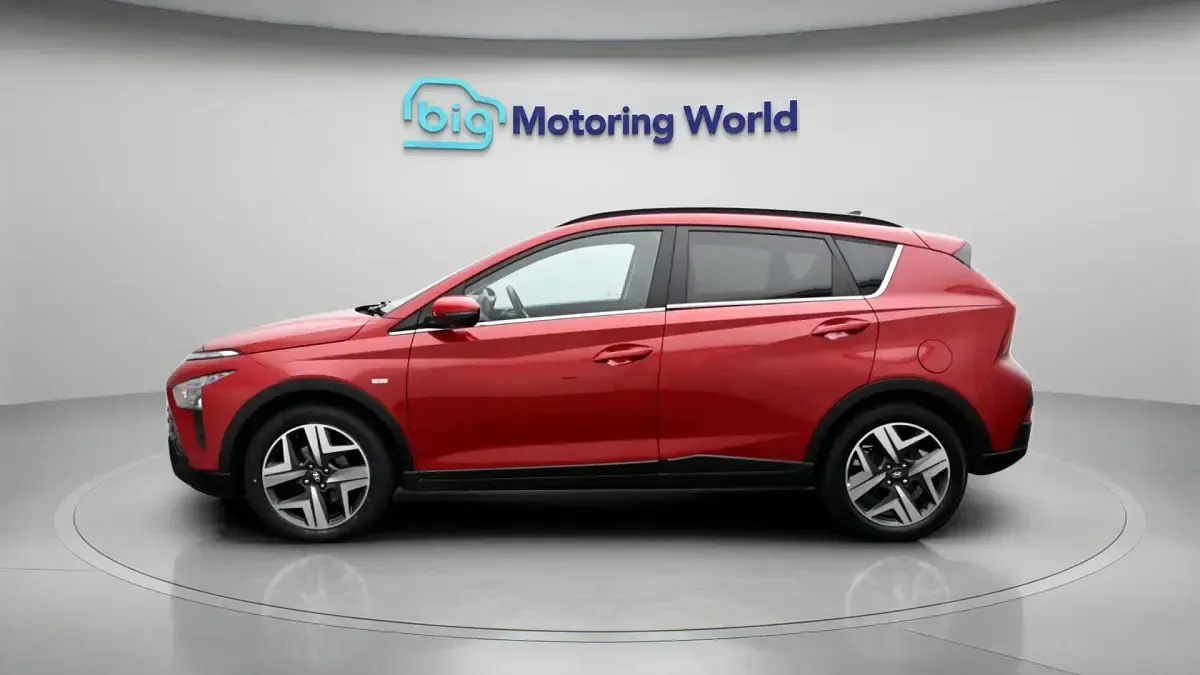 Used Hyundai Bayon Premium 120 HP (88 kW) 2023 Red SUV