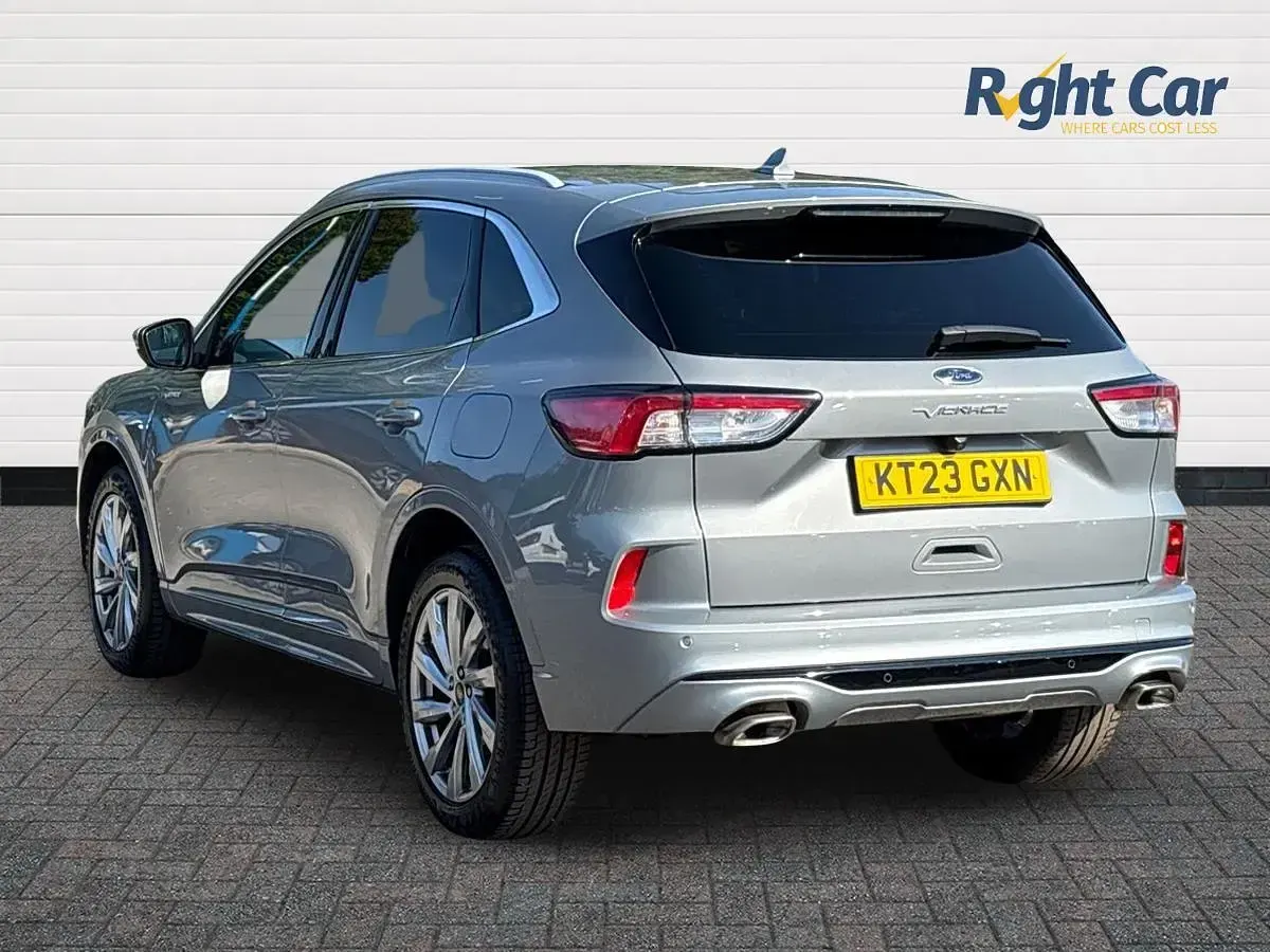 Used Ford Kuga Vignale 150 HP (110 kW) 2023 Silver SUV