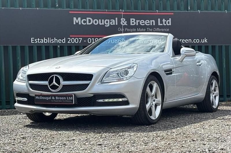 Used Mercedes SLK200 184 HP (135 kW) 2014 Silver Cabriolet