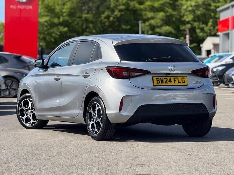 Usado MG MG3 Trophy 194 HP (142 kW) 2024 Prateado Citadino