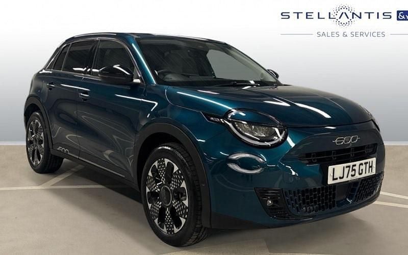 New Fiat 600 La Prima 101 HP (74 kW) 2025 Green SUV