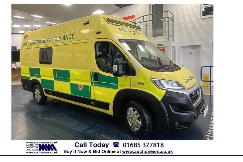 Usado Fiat Ducato 176 HP (129 kW) 2020 Amarelo Van
