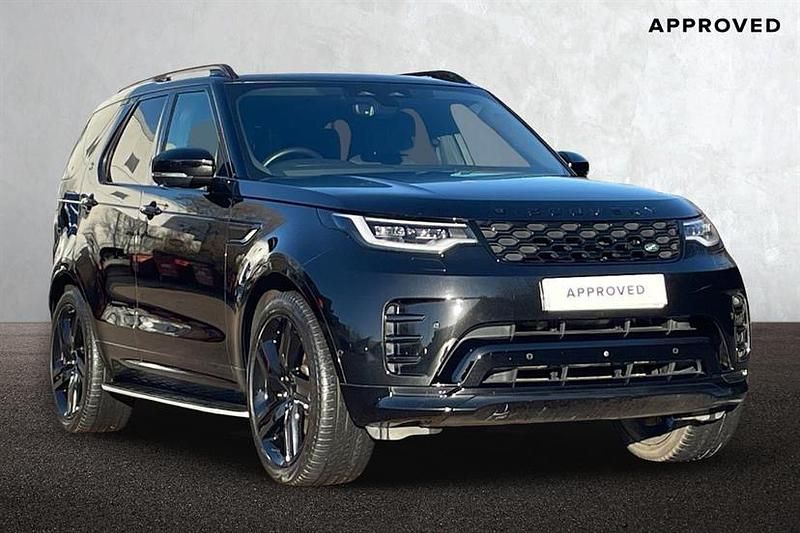 Black Used 2023 Land Rover Discovery 5 HSE Dynamic SUV | £54,095 (Expensive) - Image 1/4