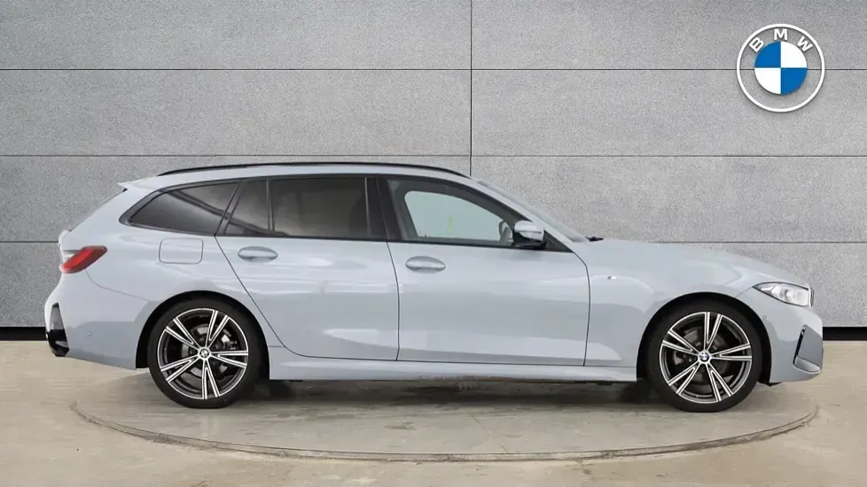Used BMW 320 M Sport 181 HP (133 kW) 2024 Grey Estate