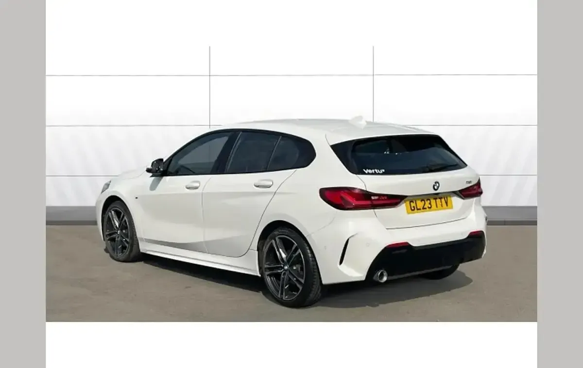 Used BMW 118 M Sport 136 HP (100 kW) 2023 White Hatchback