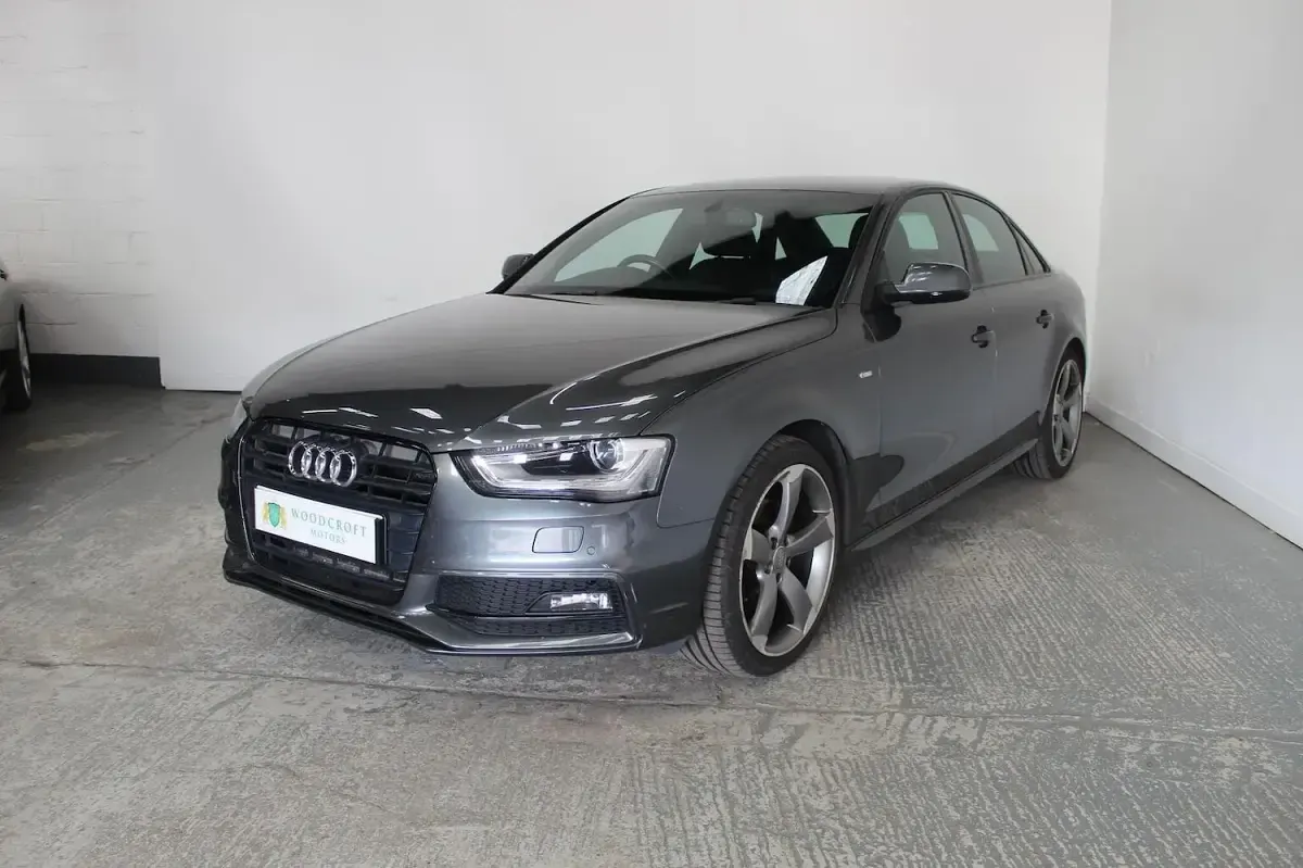 Used Audi A4 Black Edition 177 HP (130 kW) 2014 Grey Sedan