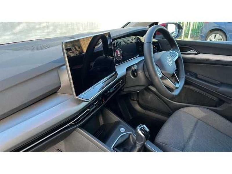 New VW Golf VIII 115 HP (84 kW) 2025