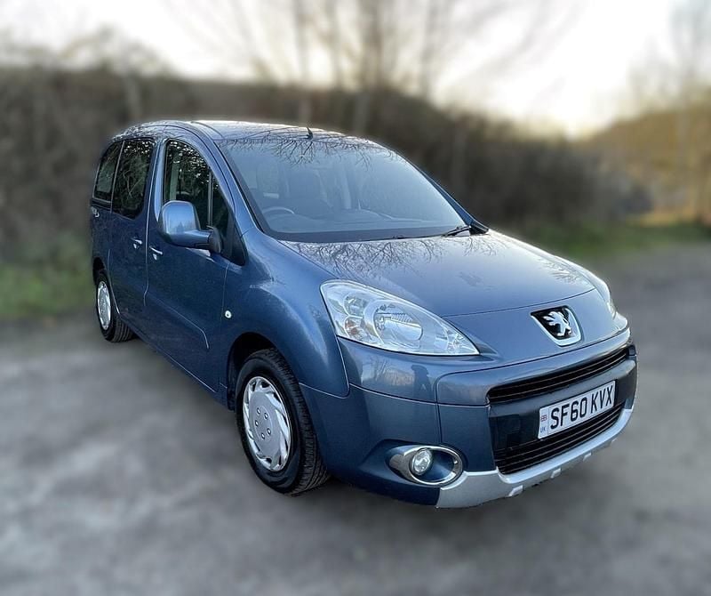 Blue Used 2011 Peugeot Partner Tepee S MPV | £4,450 (Fair price) - Image 1/4