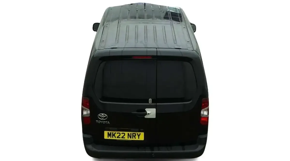 Used Toyota Proace 120 HP (88 kW) 2022 Black MPV