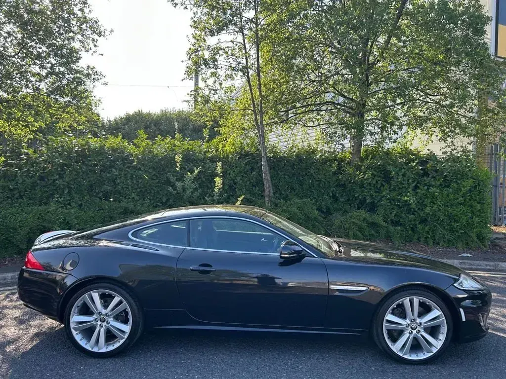 Used Jaguar XK Portfolio 385 HP (283 kW) 2011 Black Coupe