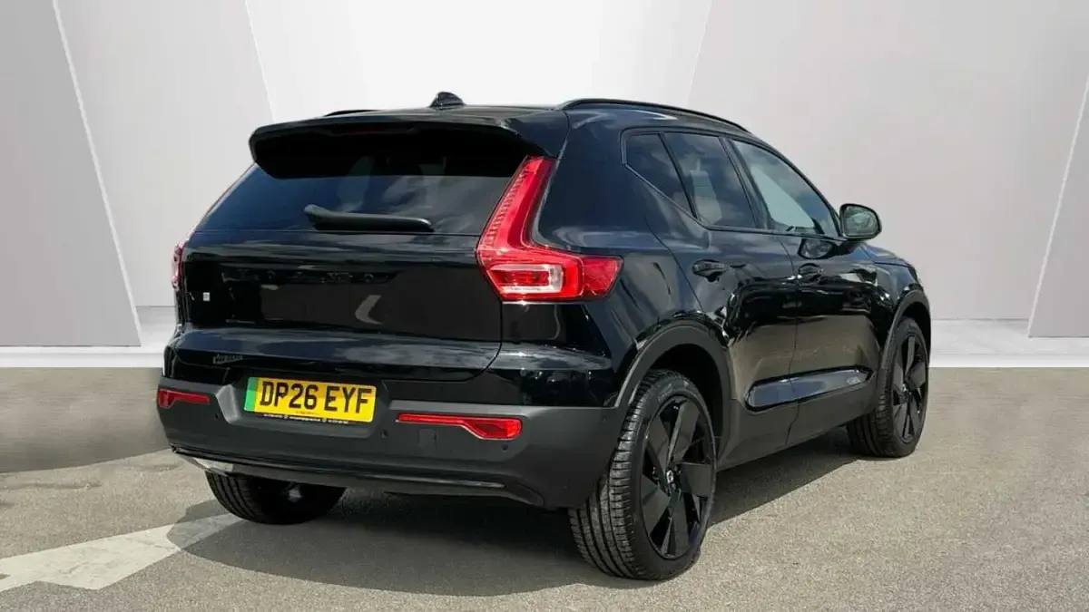 Used Volvo EX40 Ultra 182 kW (248 HP) 2027 SUV