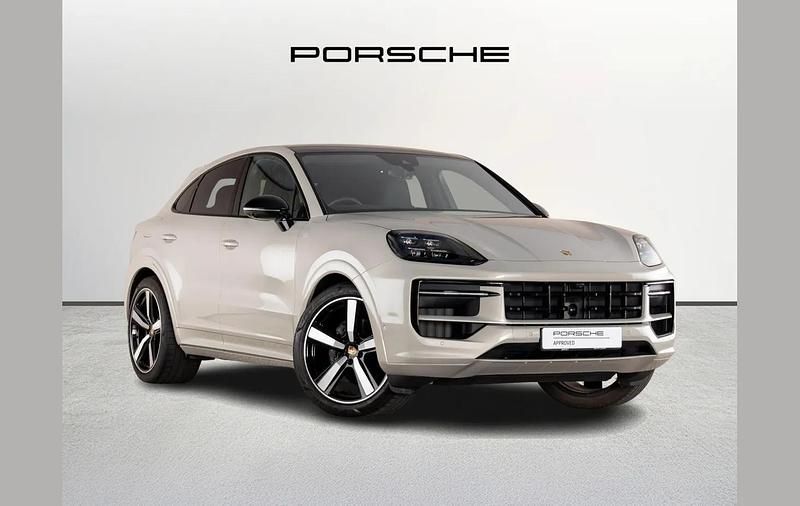 Used Porsche Cayenne 348 HP (255 kW) 2025 Beige SUV