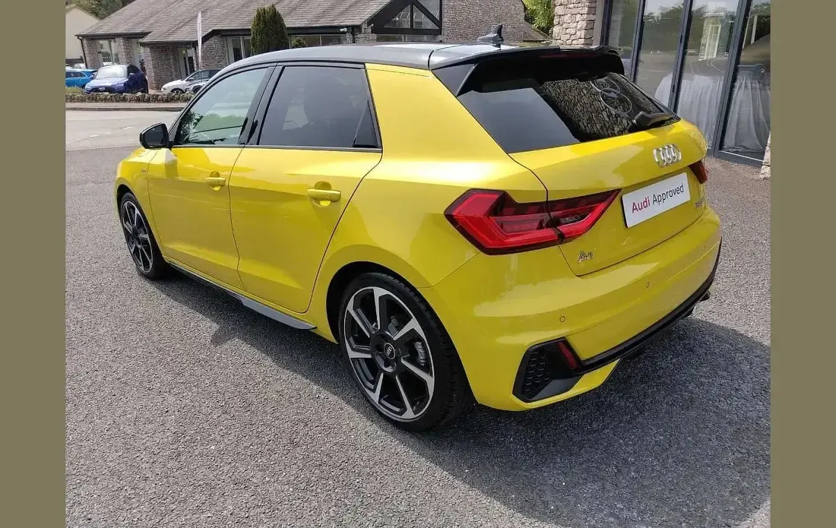 Used Audi A1 Black Edition 147 HP (108 kW) 2023 Yellow SUV