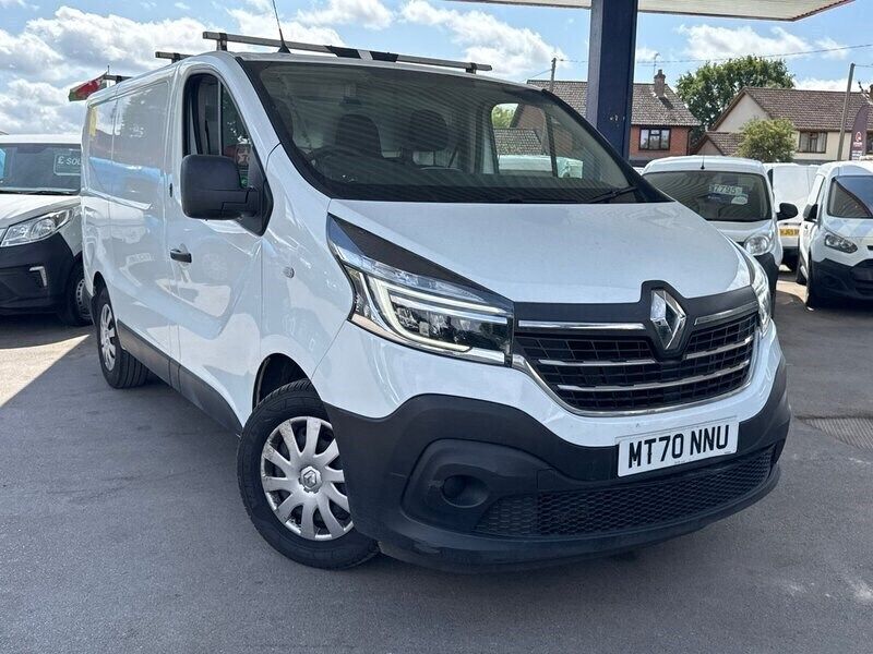 White Used 2021 Renault Trafic Business Van | £11,495 (Good price) - Image 1/3