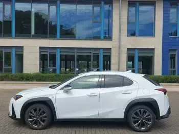 Used Lexus UX 300h Sport Design Packet 199 HP (146 kW) 2024 White SUV