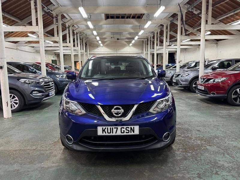 Used Nissan Qashqai Tekna 110 HP (80 kW) 2017 Blue SUV