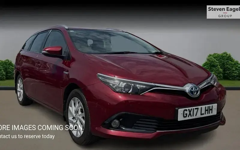 Used Toyota Auris Touring Sports Business Edition 136 HP (100 kW) 2017 Estate