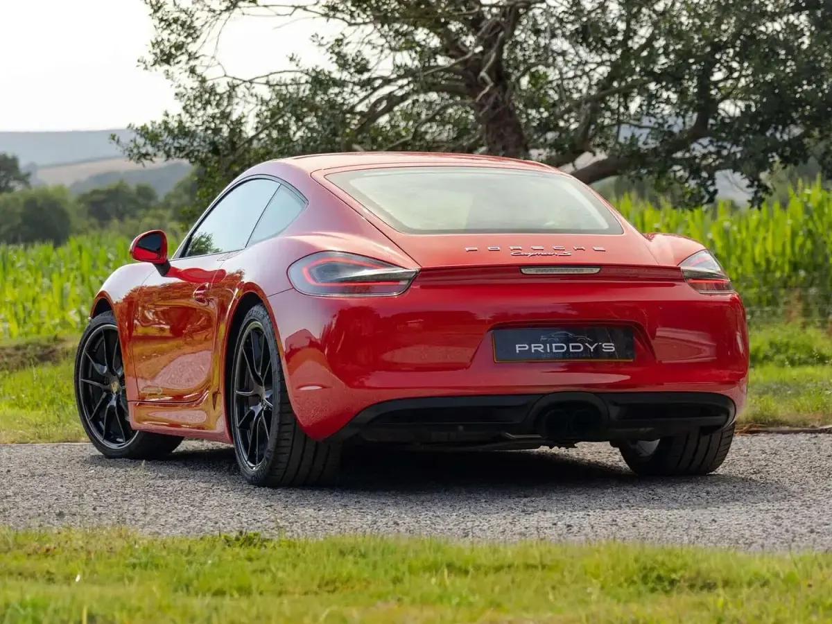 Used Porsche Cayman 2015 Red Coupe
