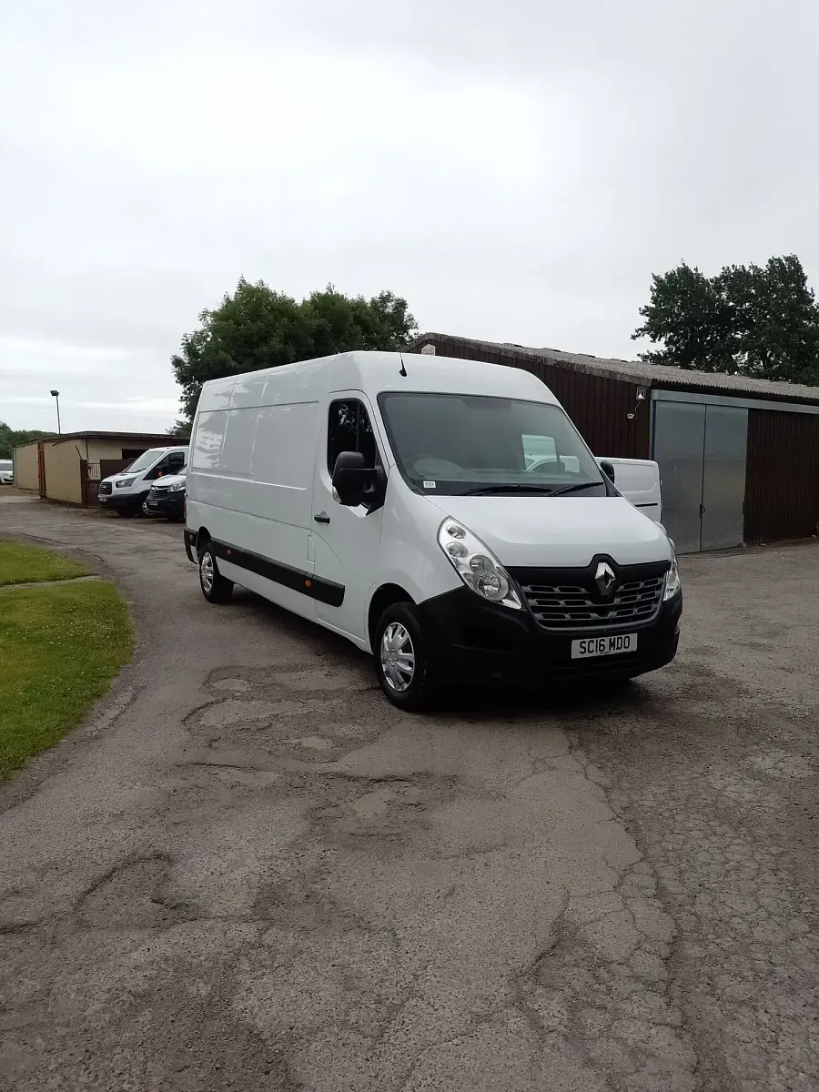 Used Renault Master Business 125 HP (91 kW) 2016 White Van