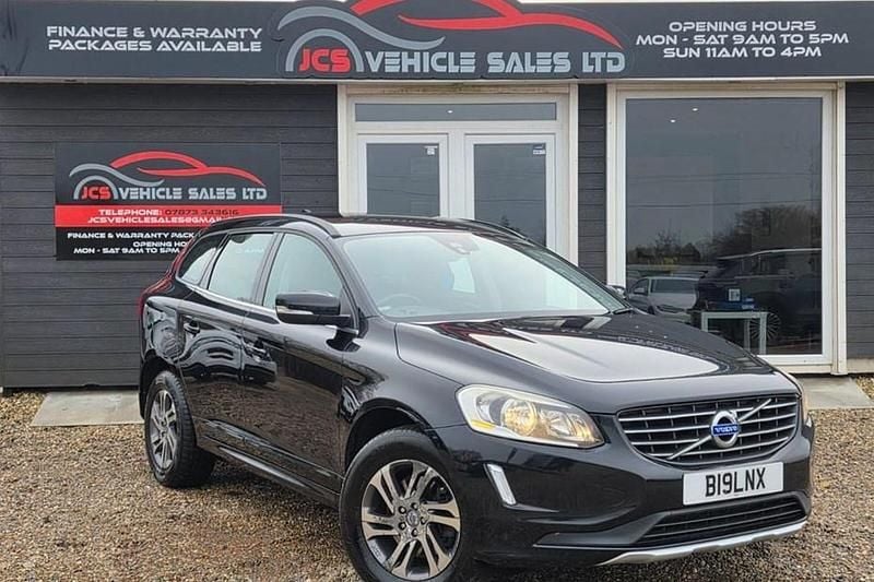 Black Used 2014 Volvo XC60 SE SUV | £4,995 (Fair price) - Image 1/1
