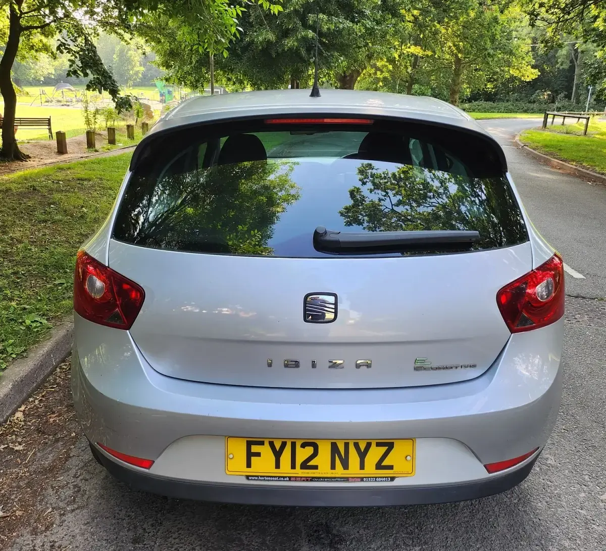 Used Seat Ibiza Copa 75 HP (55 kW) 2012 Silver Hatchback