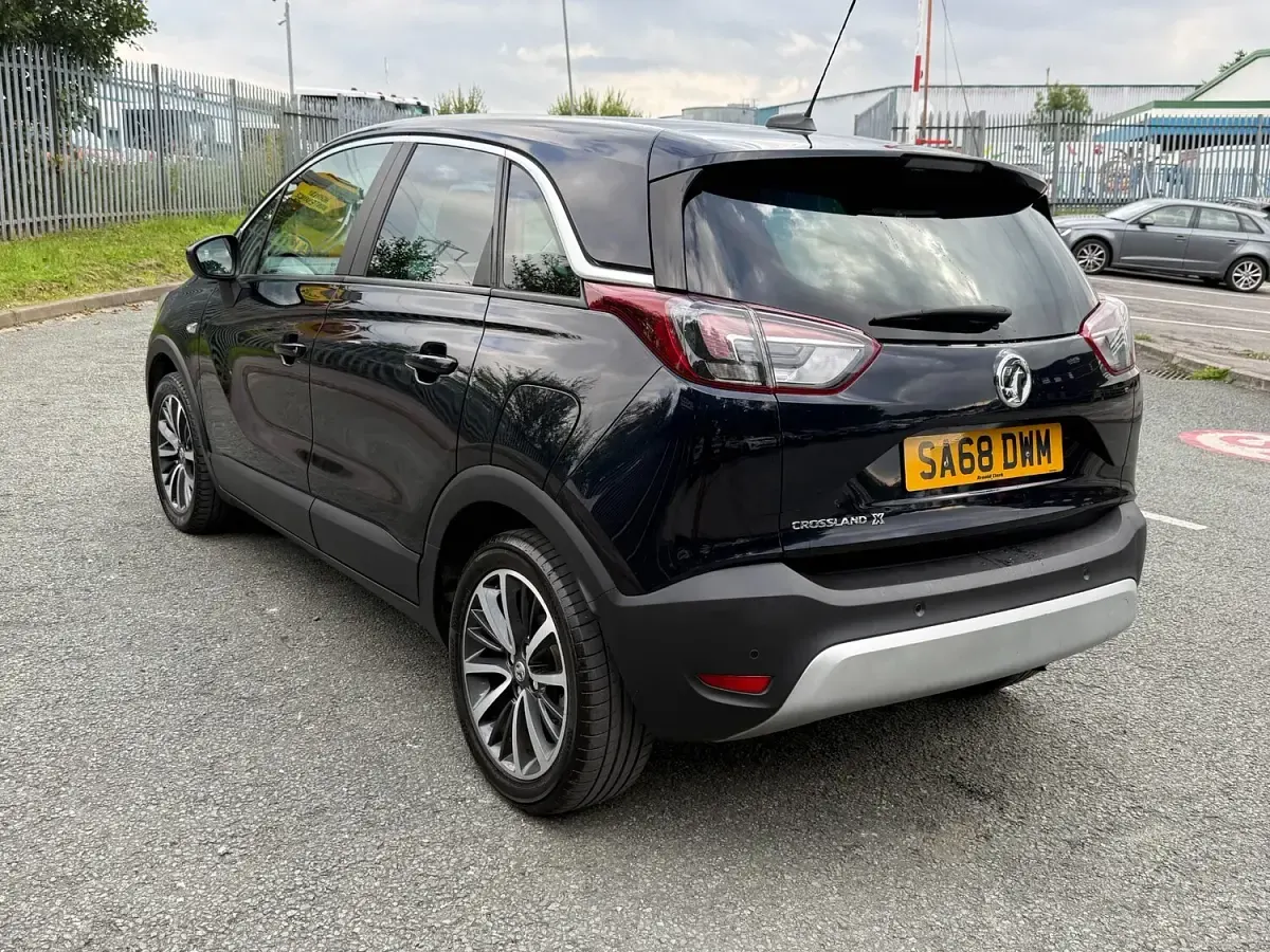 Used Vauxhall Crossland X Elite 81 HP (59 kW) 2018 Blue SUV