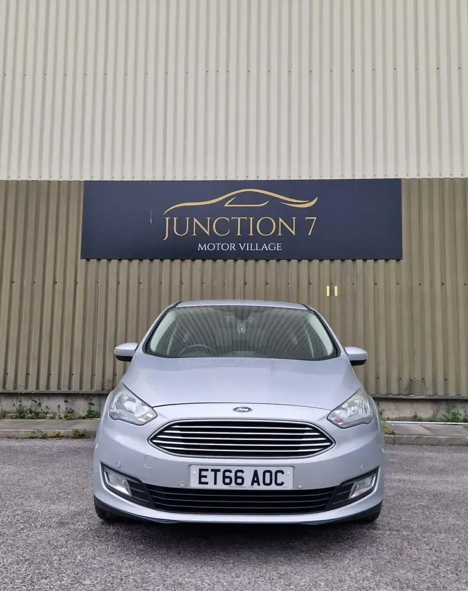 Used Ford C-MAX Titanium 120 HP (88 kW) 2017 Silver MPV