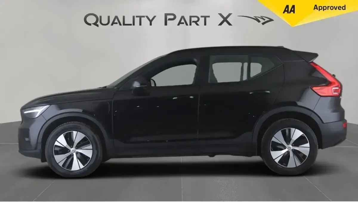 Used Volvo XC40 Plus 2022 Black SUV