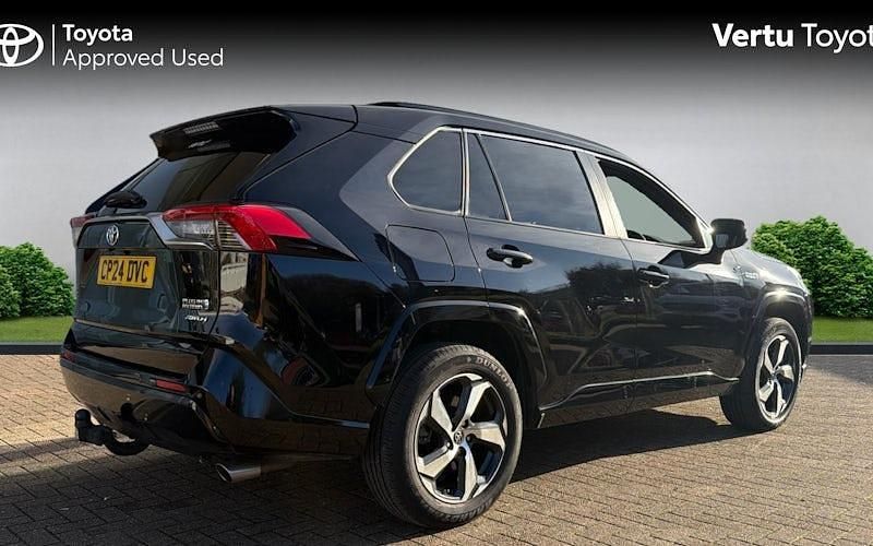 Used Toyota RAV4 Design 306 HP (225 kW) 2026 SUV